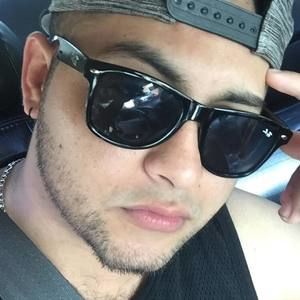 Meet your Posher, Josue